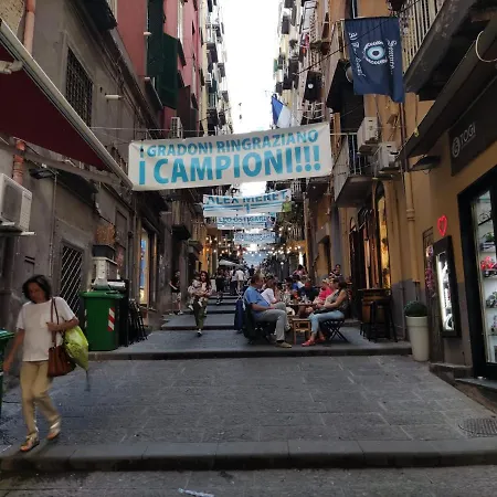 O'tuocc A Chiaia *
